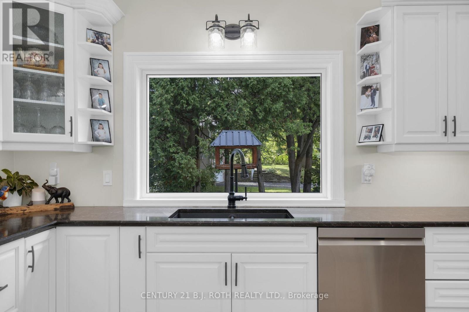 8109 93 Highway, Tiny, ON - Indoor Photo Showing Kitchen With Double Sink