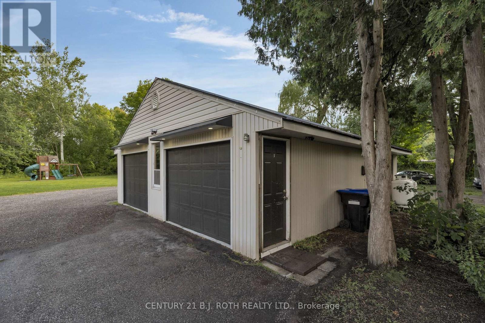 8109 93 Highway, Tiny, ON - Outdoor