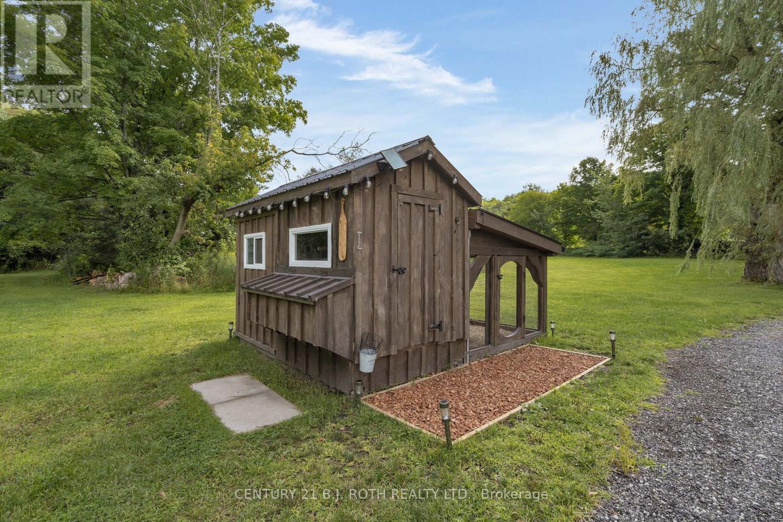 8109 93 Highway, Tiny, ON - Outdoor