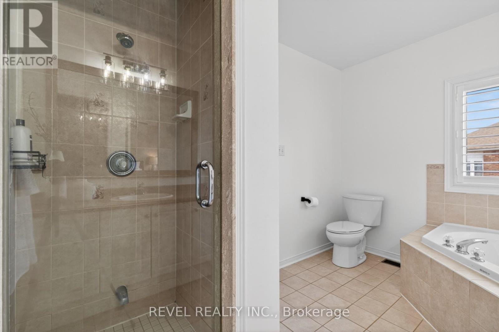 2286 Seton Crescent, Burlington, ON - Indoor Photo Showing Bathroom