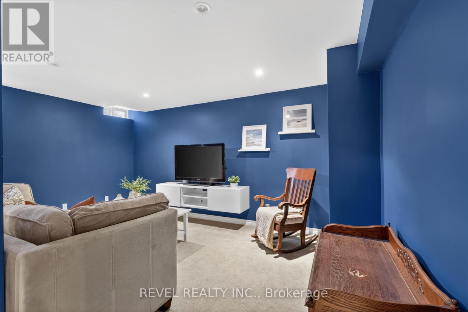 2286 Seton Crescent, Burlington, ON - Indoor