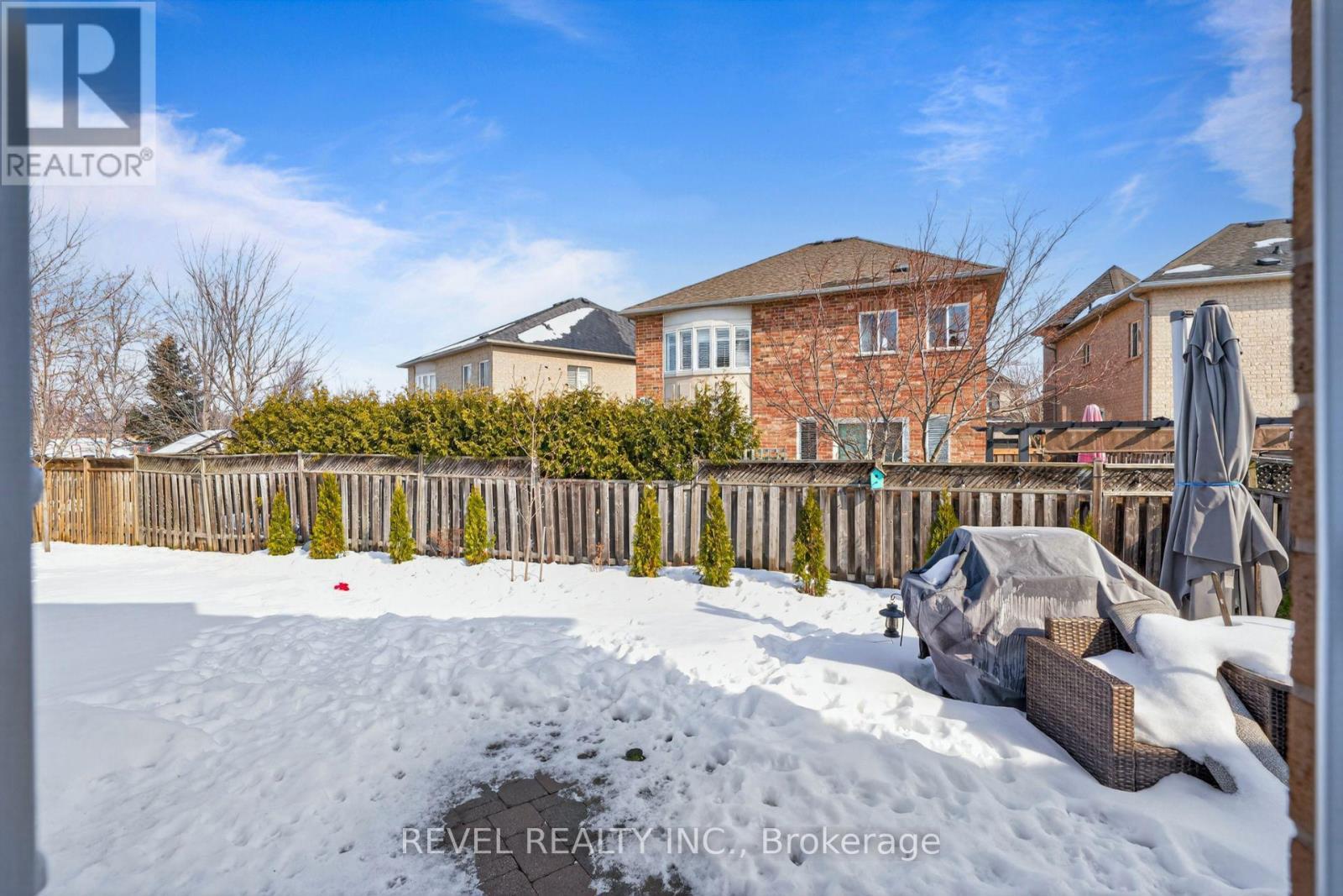 2286 Seton Crescent, Burlington, ON - Outdoor