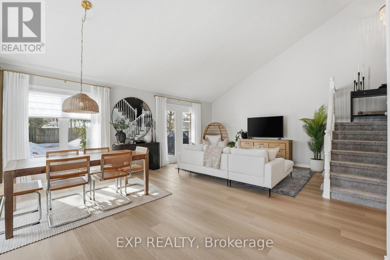 1 - 19 Bartlett Avenue, Grimsby, ON - Indoor