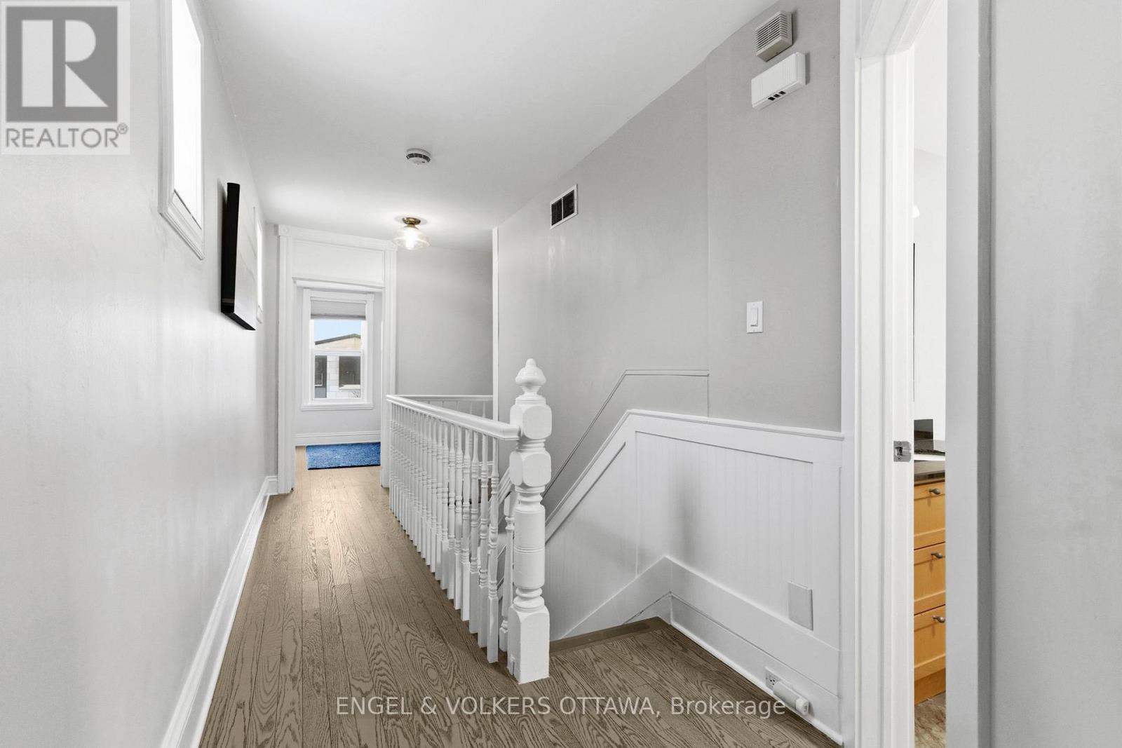 83 Eccles Street, Ottawa, ON - Indoor Photo Showing Other Room