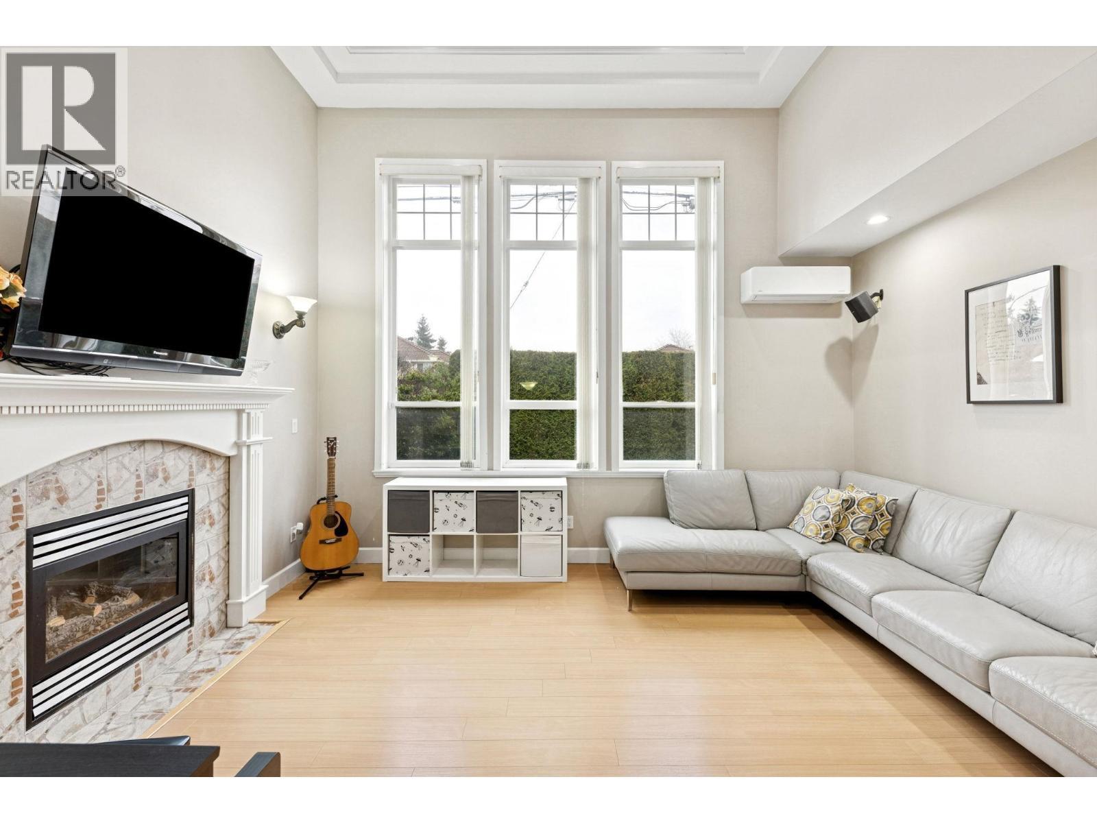 8771 No. 2 Road, Richmond, BC