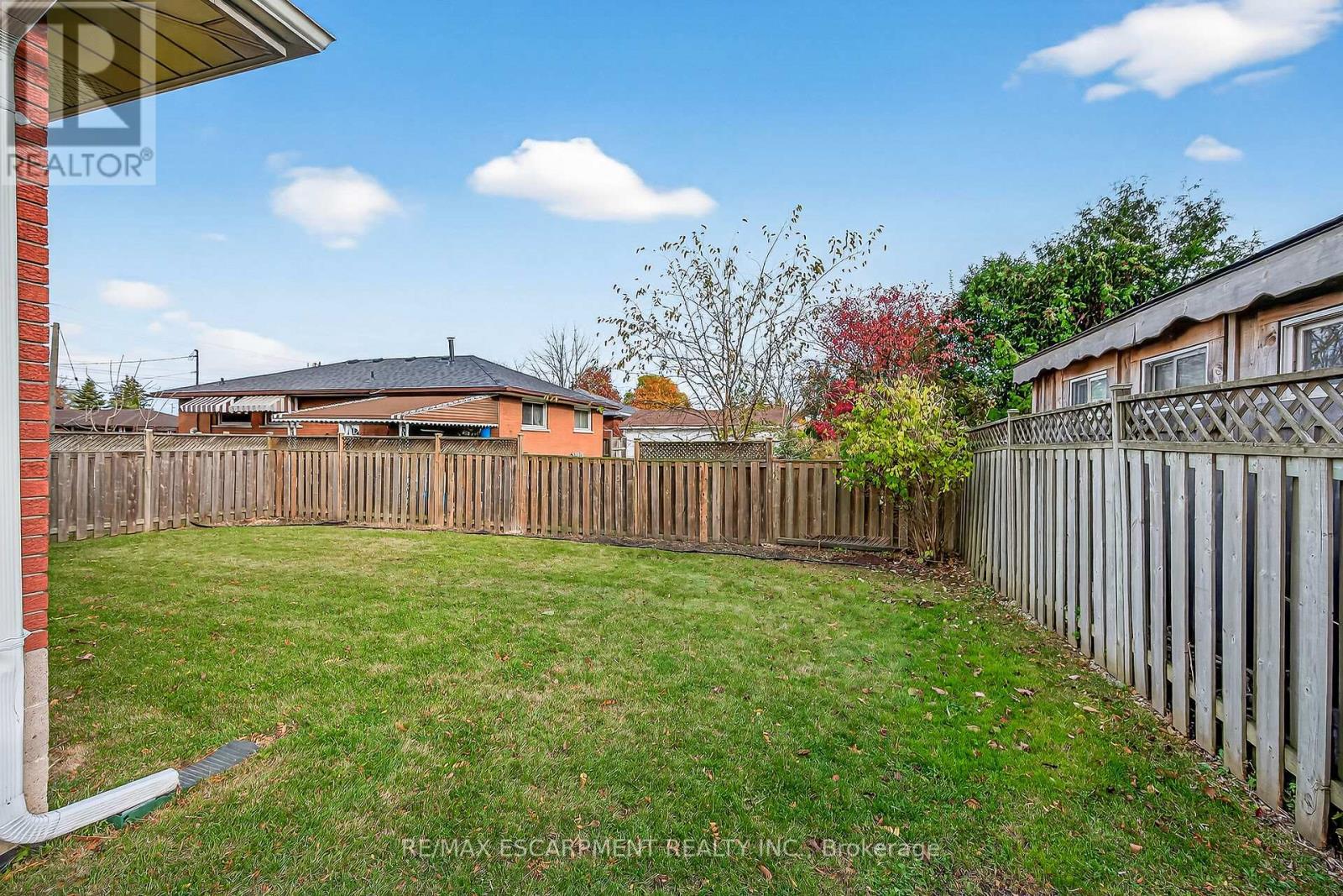 5 Mountbatten Drive, Hamilton, ON - Outdoor