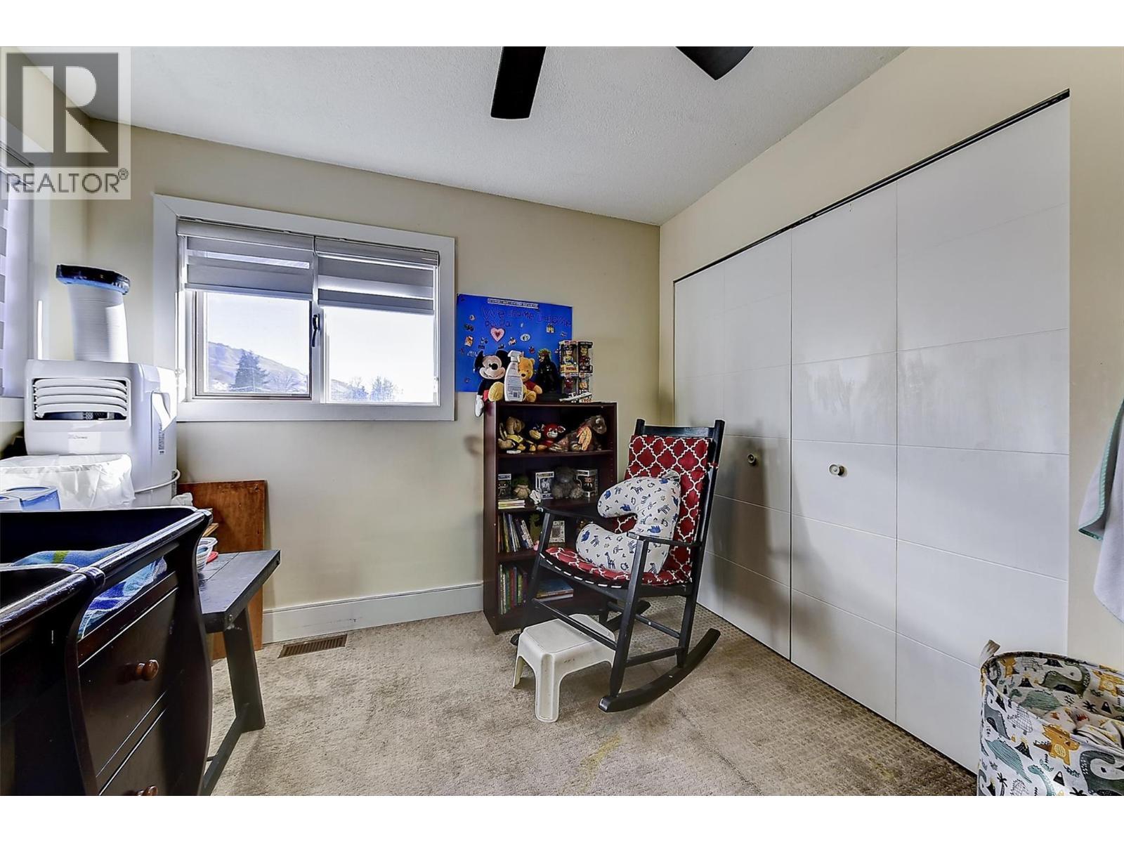 9810 Venables Drive, Coldstream, BC - Indoor