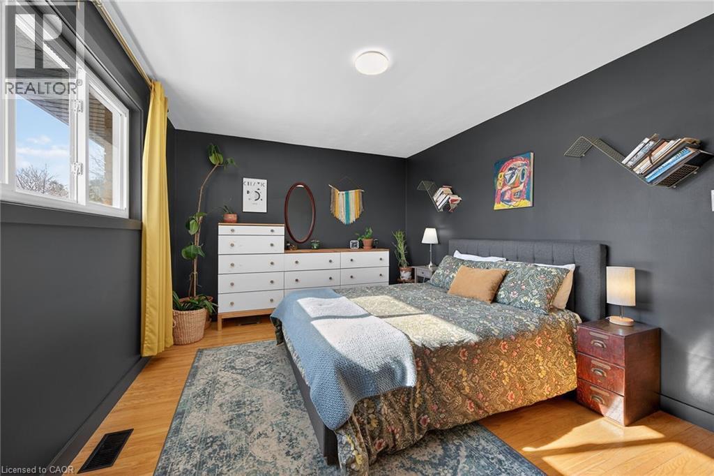 280 Thayer Avenue, Hamilton, ON - Indoor