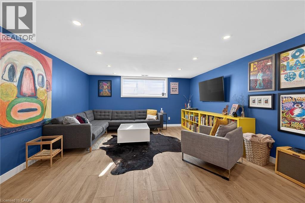 280 Thayer Avenue, Hamilton, ON - Indoor