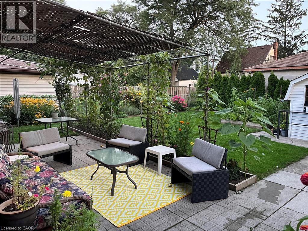 280 Thayer Avenue, Hamilton, ON - Outdoor