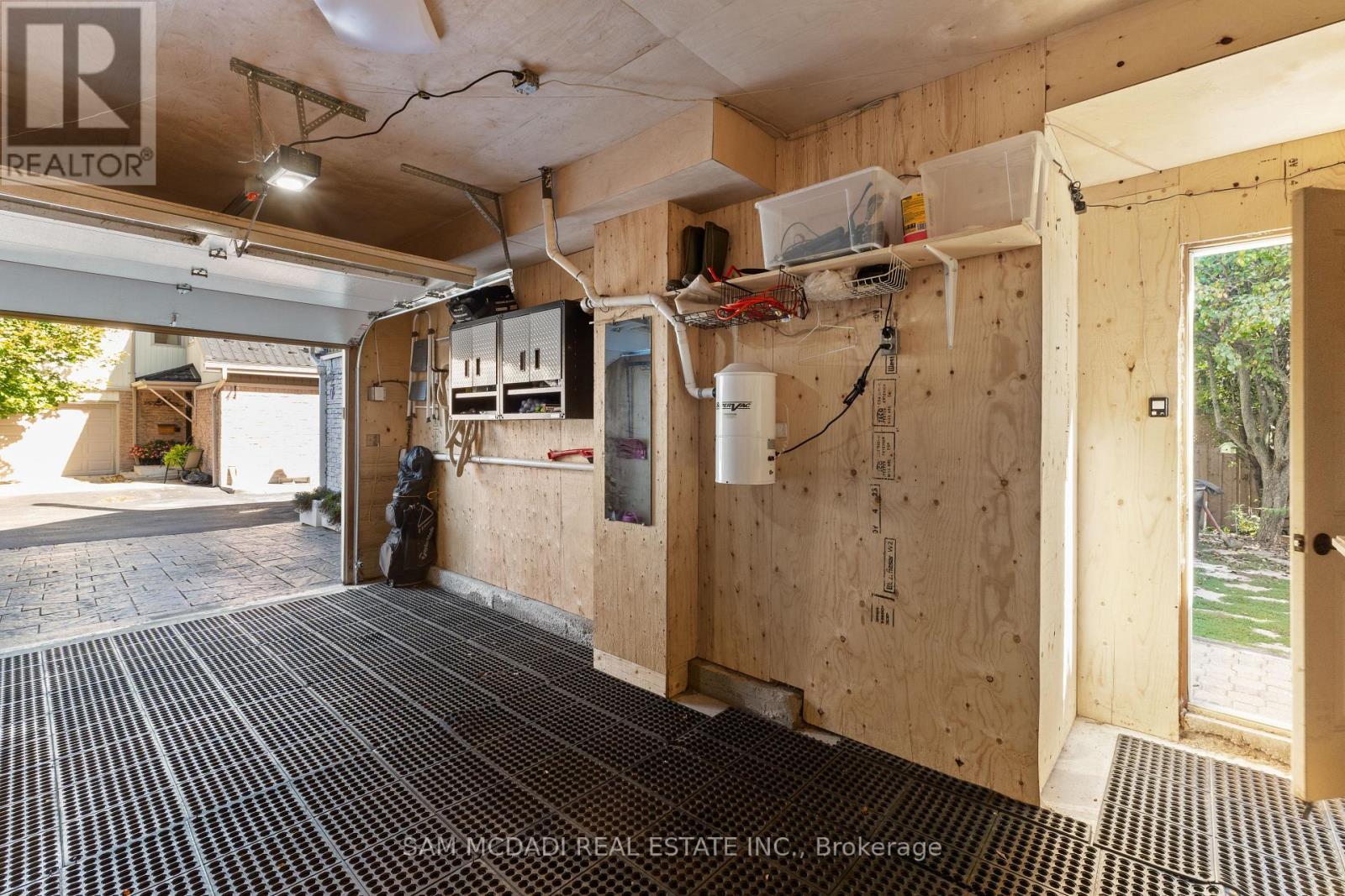 7 Pierpont Place, Mississauga, ON - Indoor