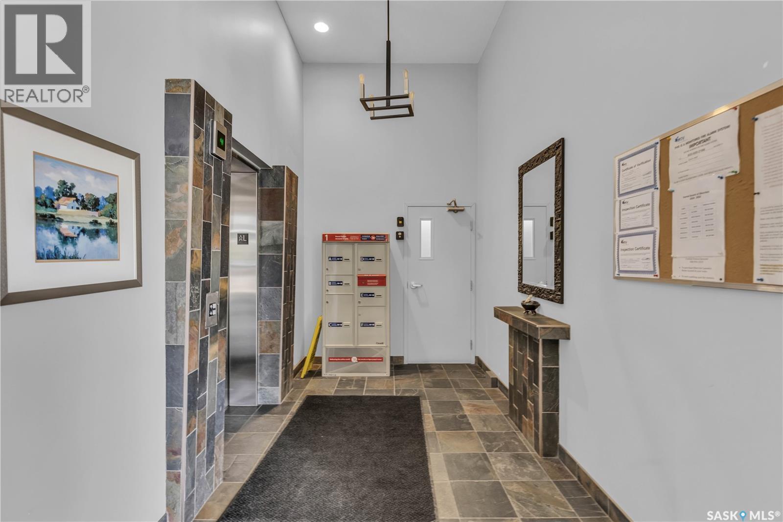 102 2213 Adelaide Street E, Saskatoon, SK - Indoor Photo Showing Other Room