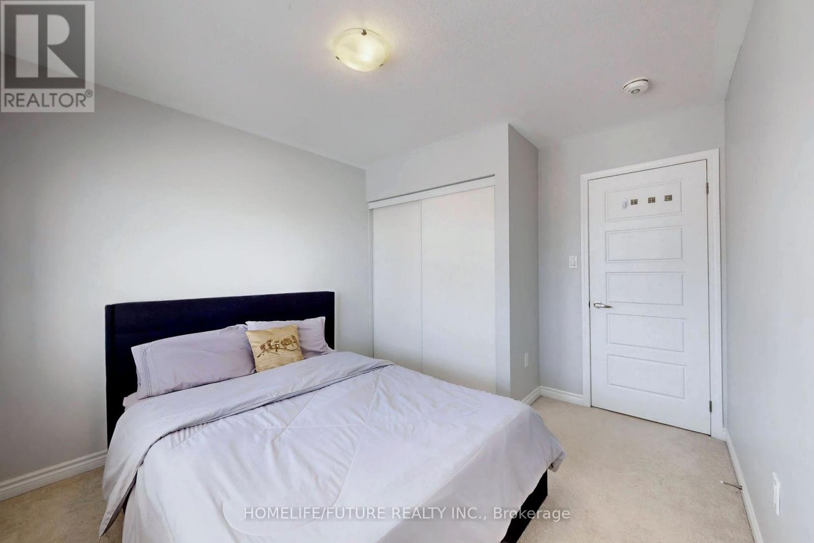 239 Netherby Lane, Kitchener, ON - Indoor Photo Showing Bedroom