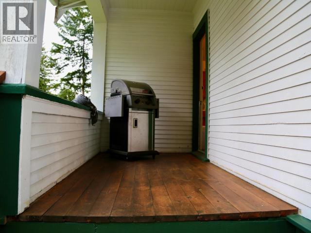 6237 Lund, Powell River, BC - Outdoor With Exterior