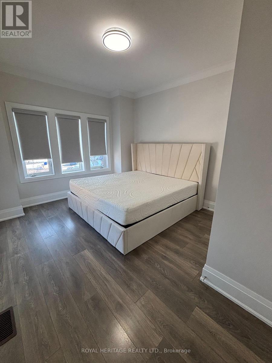 65 Conarty Crescent E, Whitby, ON - Indoor Photo Showing Bedroom