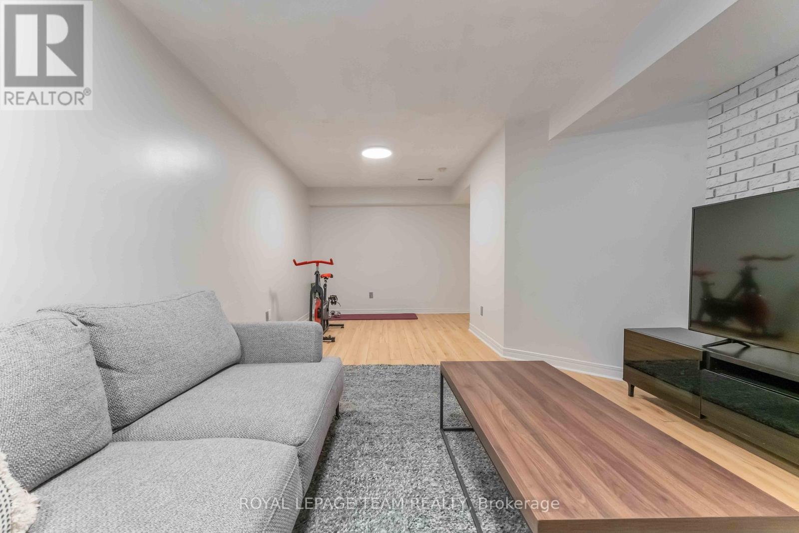 57 Redpath Drive, Ottawa, ON - Indoor