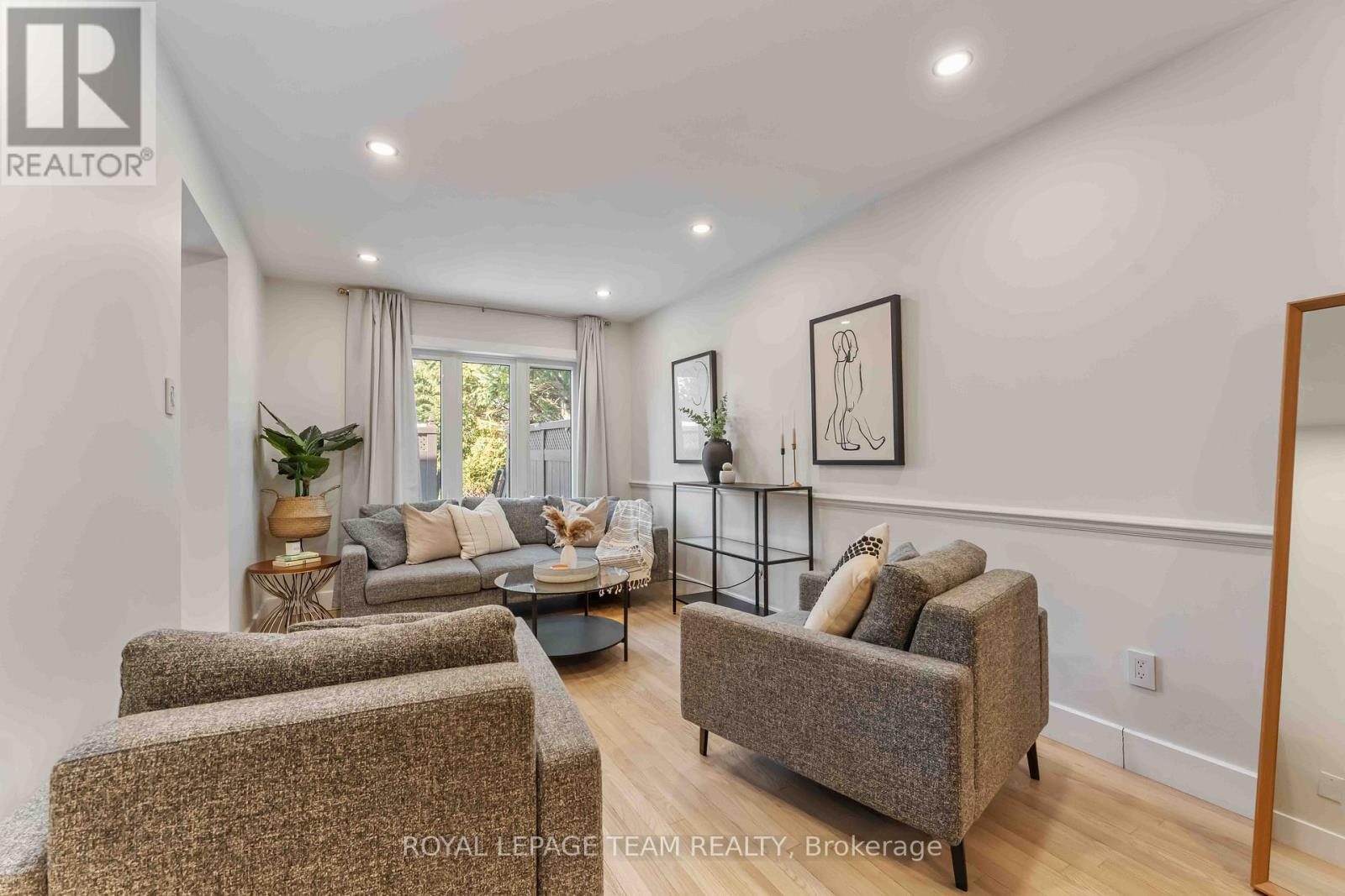 57 Redpath Drive, Ottawa, ON - Indoor Photo Showing Other Room