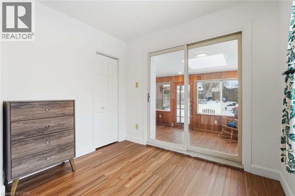 940 Brucedale Avenue E, Hamilton, ON - Indoor Photo Showing Other Room