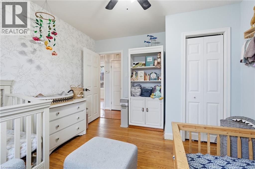 940 Brucedale Avenue E, Hamilton, ON - Indoor