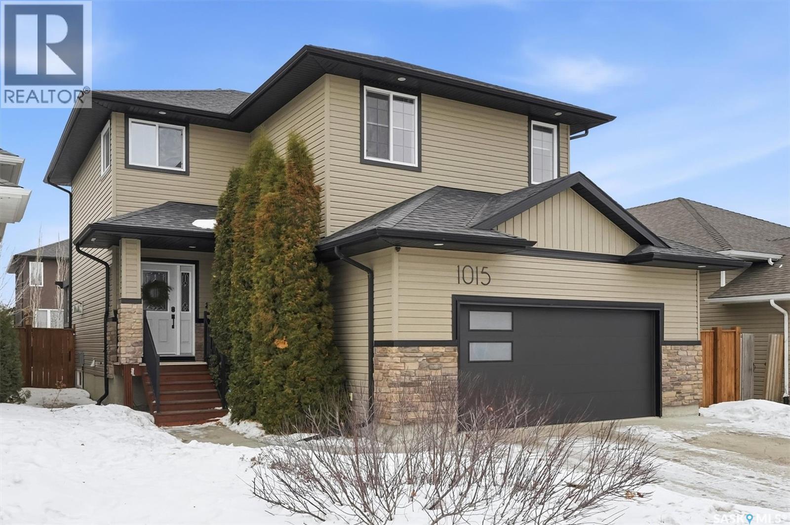 1015 Muzyka Road, Saskatoon, SK - Outdoor