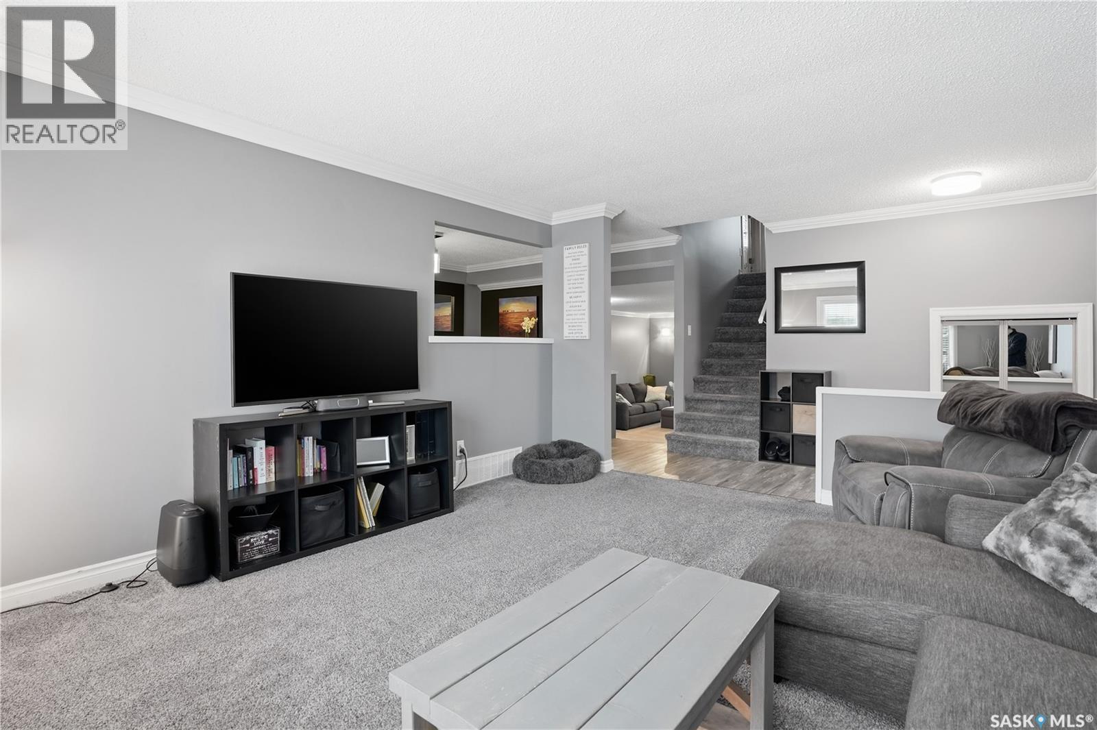 83 Carter Crescent, Regina, SK - Indoor