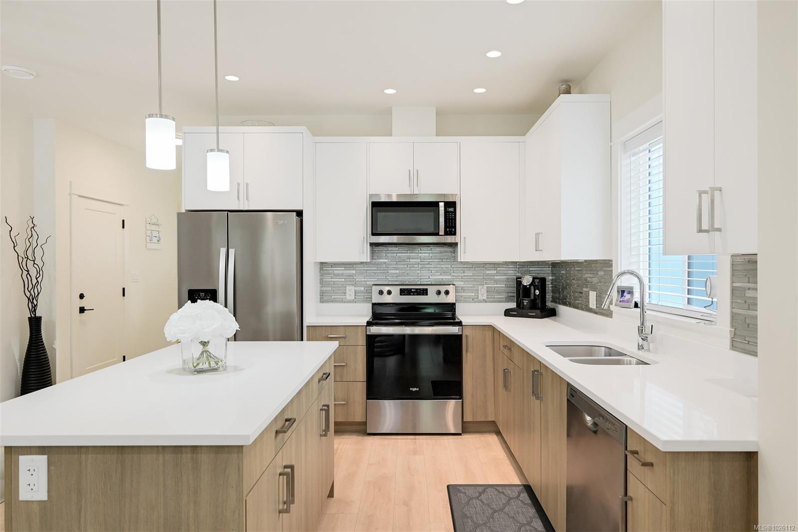 813 Tomack Loop, Langford, BC