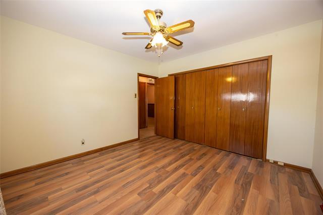 893 Jefferson Ave, Winnipeg, MB