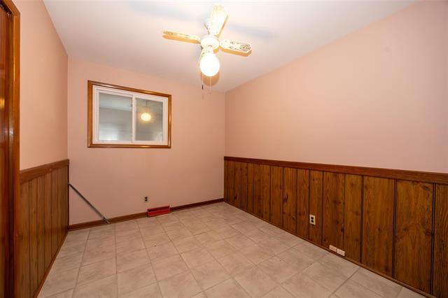 893 Jefferson Ave, Winnipeg, MB