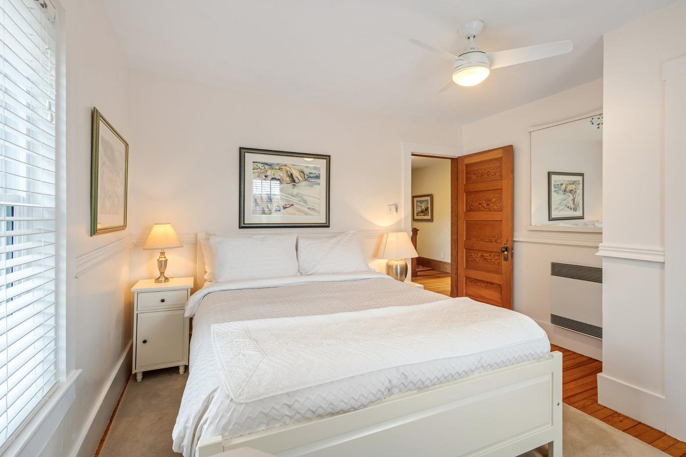 Chambre à coucher - 41 Rue Mountain, Sutton, QC - Indoor Photo Showing Bedroom