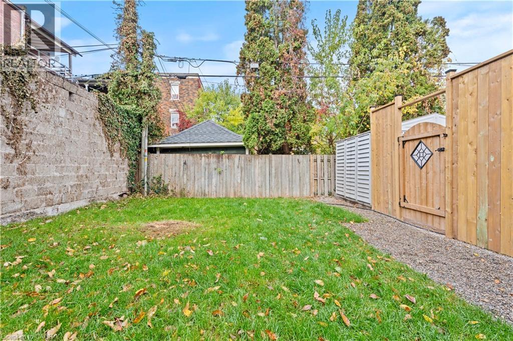 88 Gage Avenue S, Hamilton, ON - Outdoor