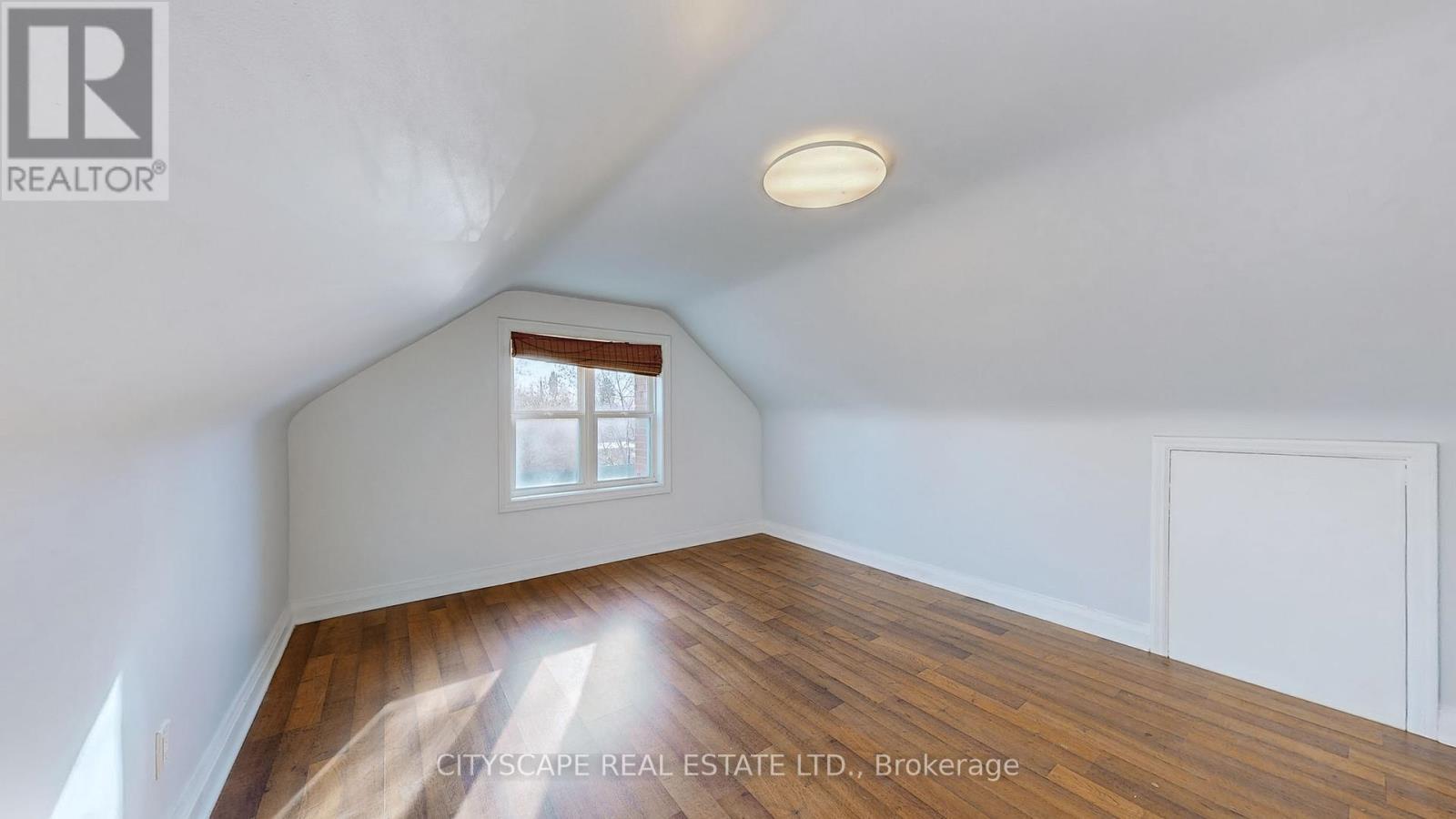 39 Woodward Avenue, Brampton, ON - Indoor Photo Showing Other Room