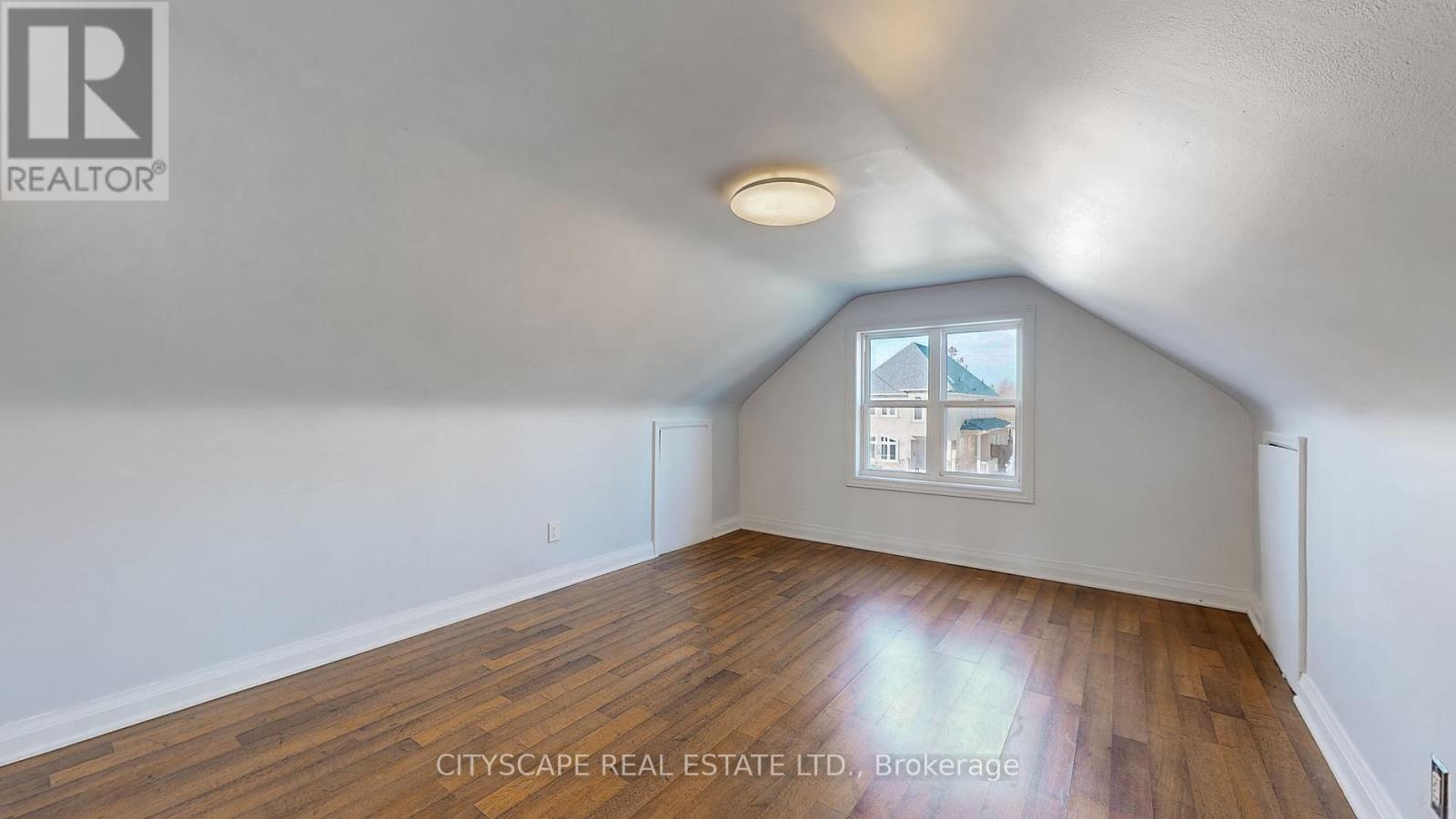 39 Woodward Avenue, Brampton, ON - Indoor Photo Showing Other Room