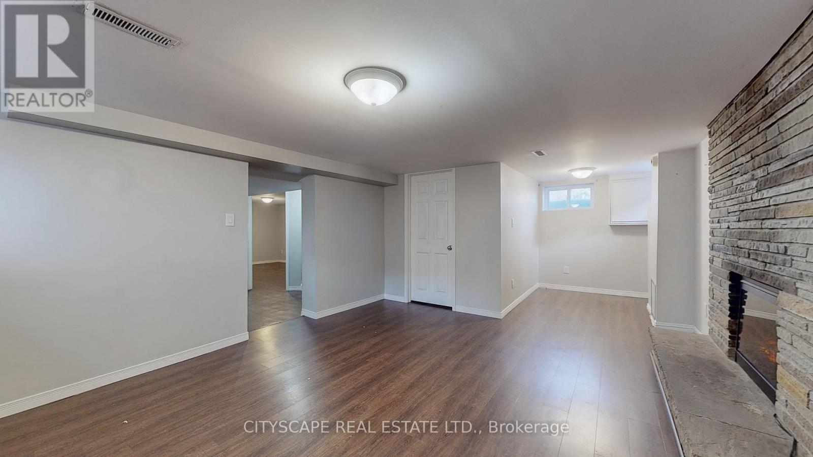 39 Woodward Avenue, Brampton, ON - Indoor With Fireplace