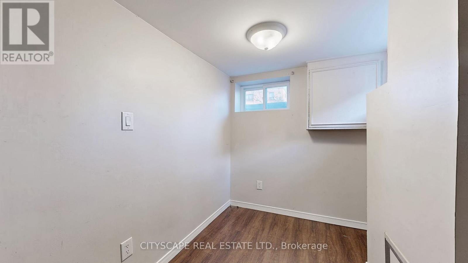 39 Woodward Avenue, Brampton, ON - Indoor Photo Showing Other Room