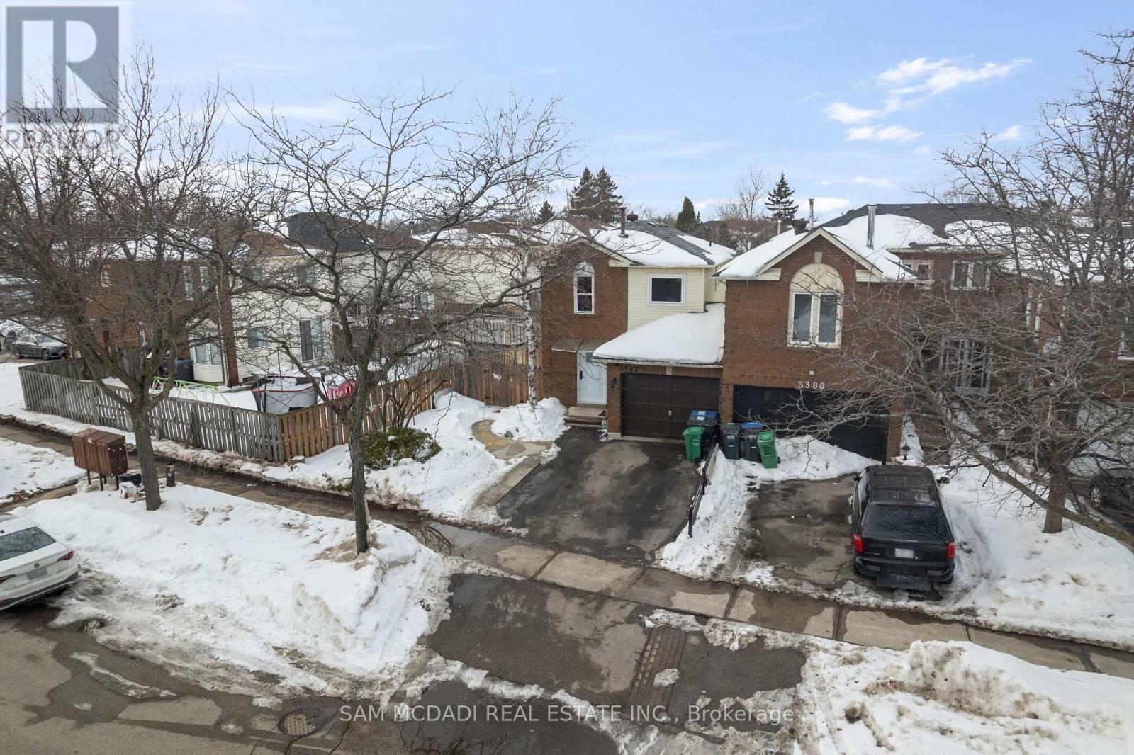 3382 Nighthawk Trail, Mississauga, ON - Outdoor