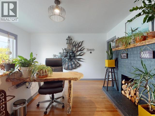 4518 Joyce Ave, Powell River, BC