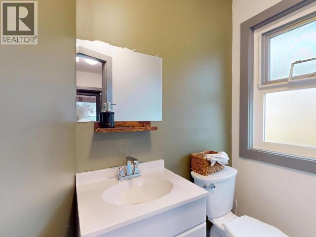 4518 Joyce Ave, Powell River, BC