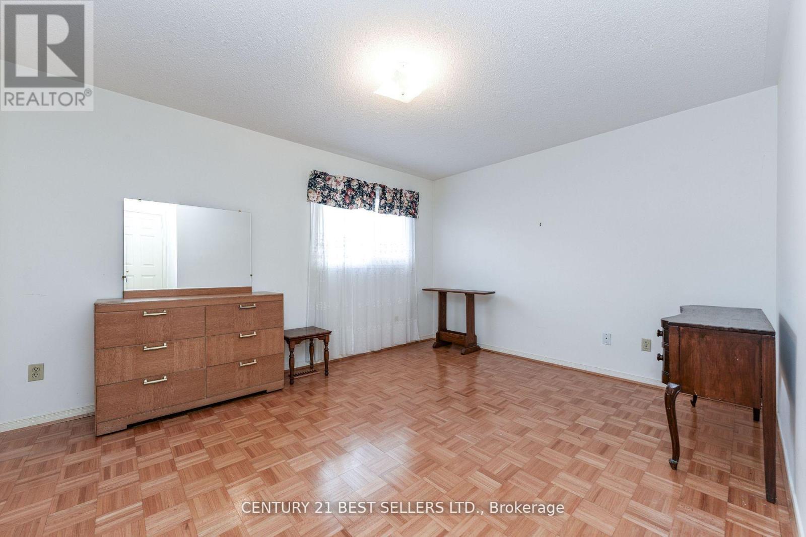 5439 Antrex Crescent, Mississauga, ON - Indoor