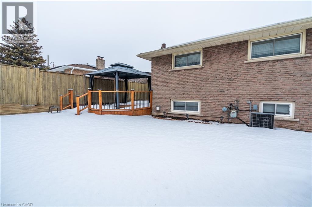 19 Valery Court, Hamilton, ON - Outdoor With Exterior