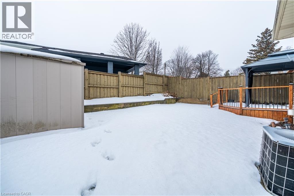 19 Valery Court, Hamilton, ON - Outdoor