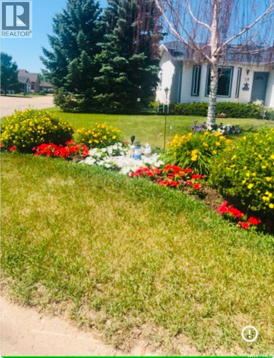 10 Meadows Place, Watrous, SK - Outdoor