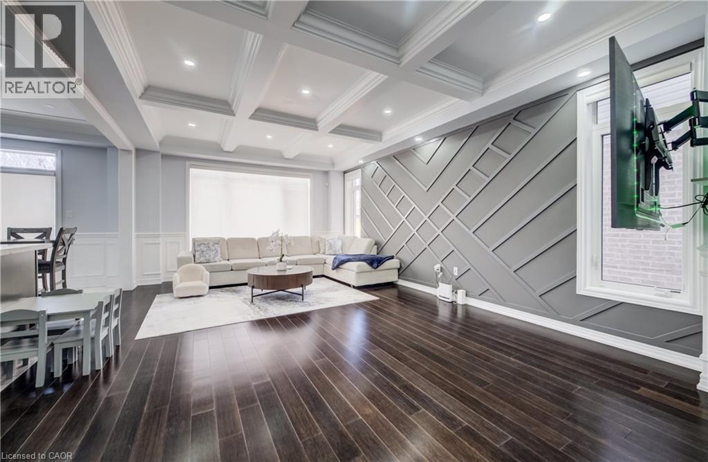 524 Linden Drive, Cambridge, ON - Indoor Photo Showing Other Room