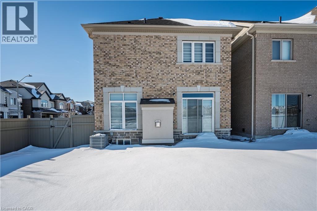 3131 Goodyear Road, Burlington, ON - Outdoor