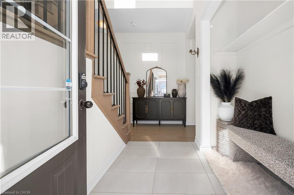 3131 Goodyear Road, Burlington, ON - Indoor Photo Showing Other Room