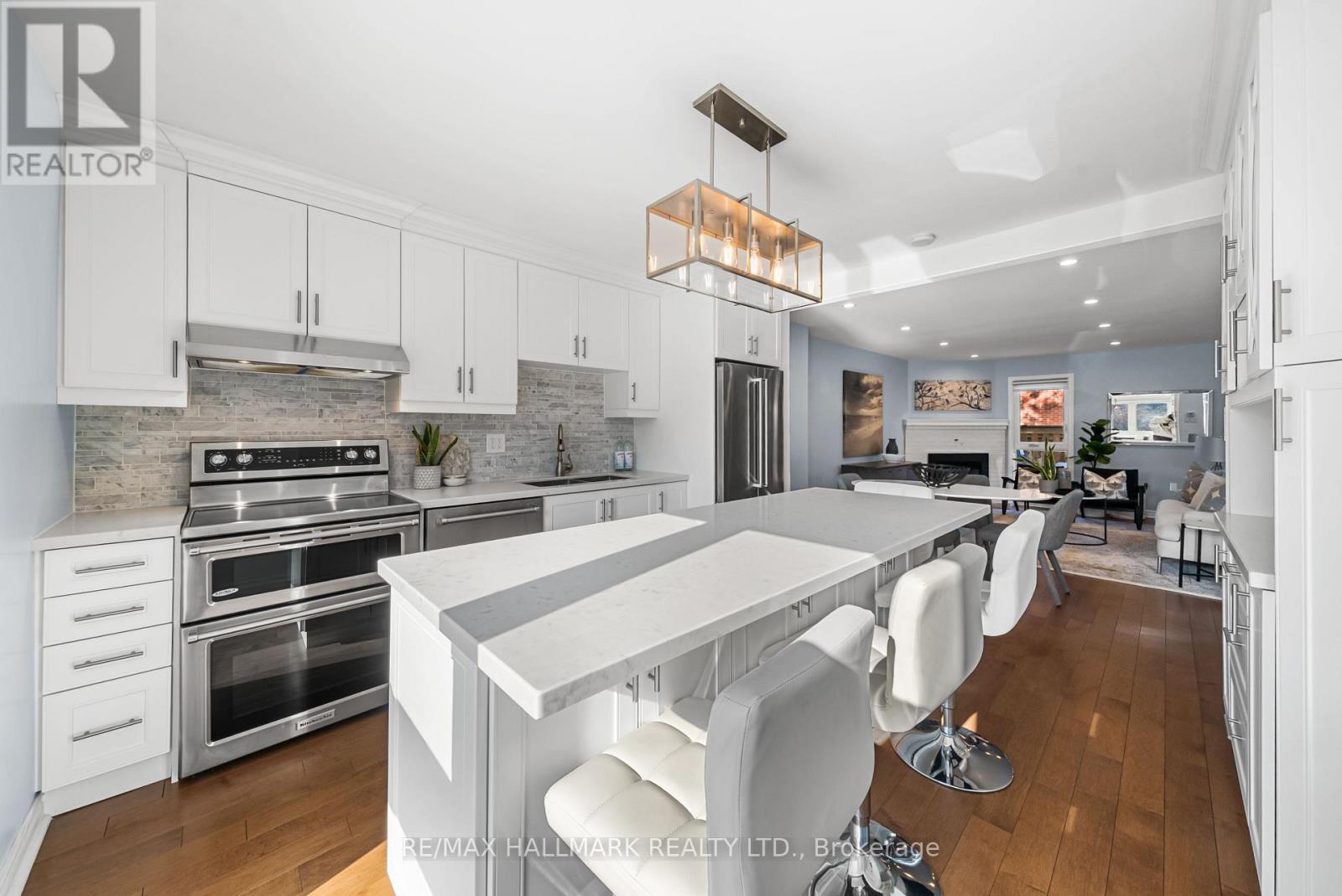 64 Sylvan Valley Way, Toronto, ON - Indoor Photo Showing Kitchen With Stainless Steel Kitchen With Upgraded Kitchen