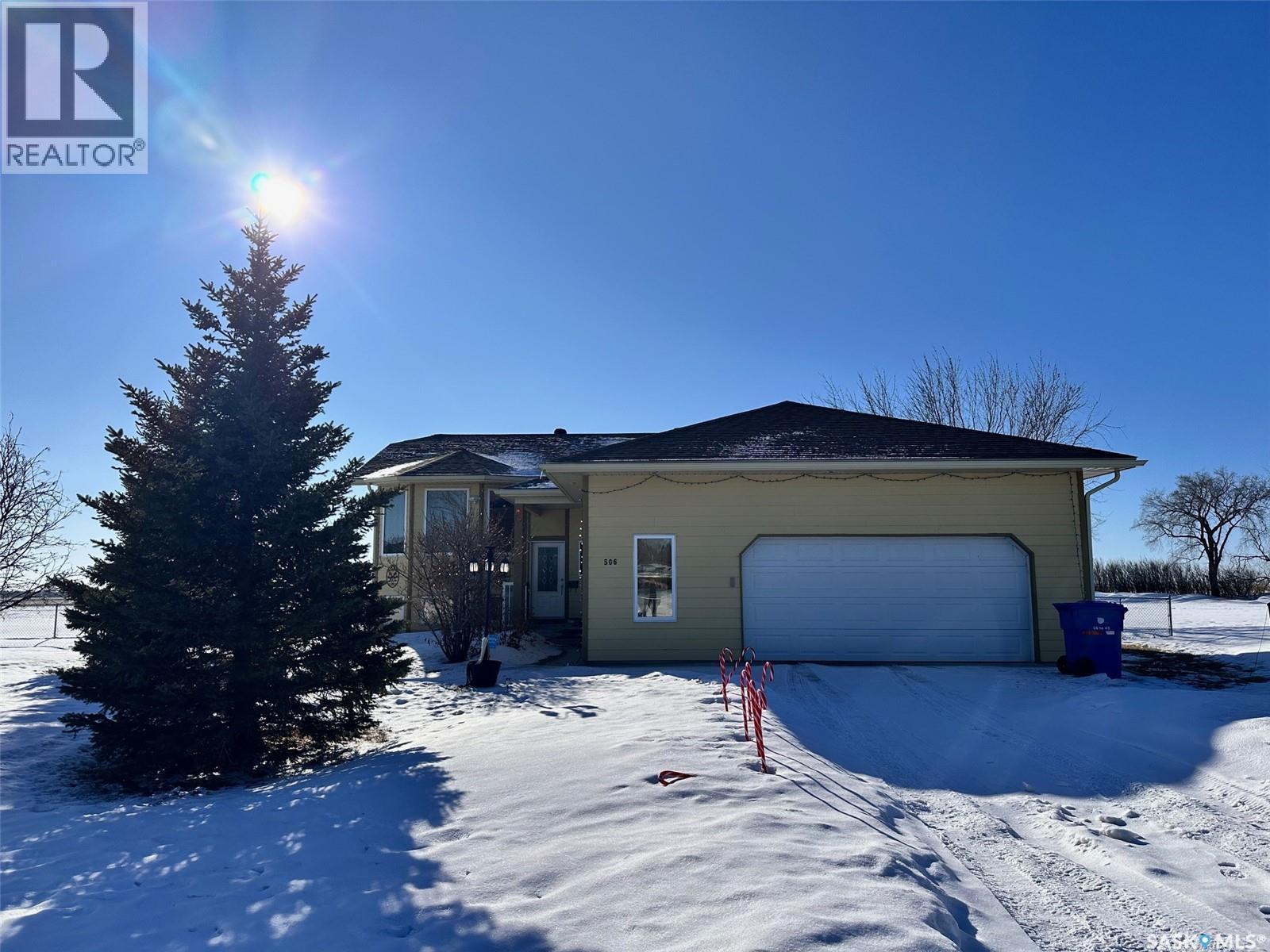 506 2Nd Avenue Place, Radisson, SK - Outdoor