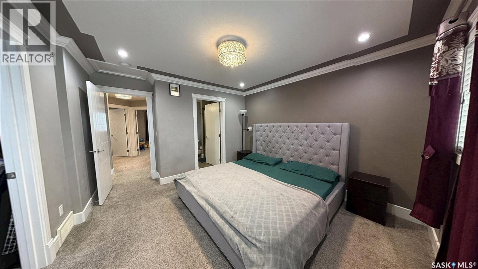 414 Ells Way, Saskatoon, SK - Indoor Photo Showing Bedroom