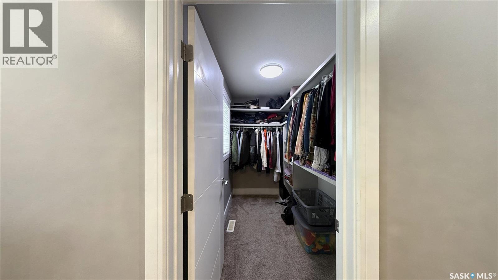 414 Ells Way, Saskatoon, SK - Indoor