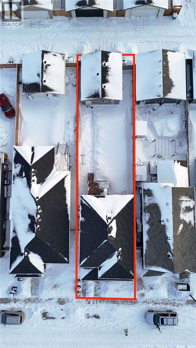 414 Ells Way, Saskatoon, SK -