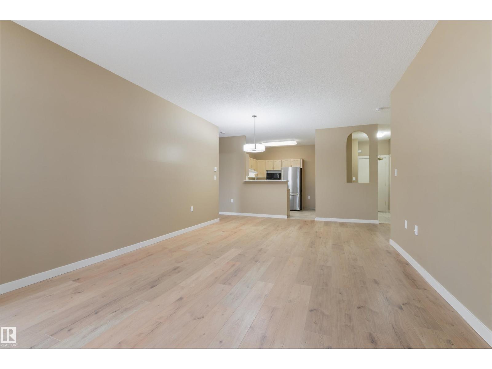 #232 15499 Castle Downs Rd Nw, Edmonton, AB - Indoor Photo Showing Other Room